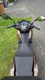 Honda PCX po prvním majiteli v perfektním stavu - 7