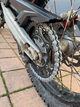 Ktm 690 r - 7