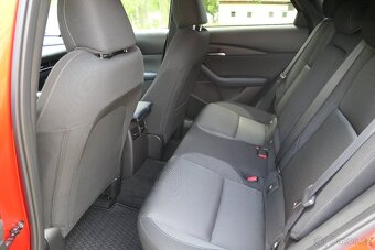 MAZDA CX-30 2,0 132KW 2020 POUZE 24TIS.KM EXTRA VÝBAVA - 7