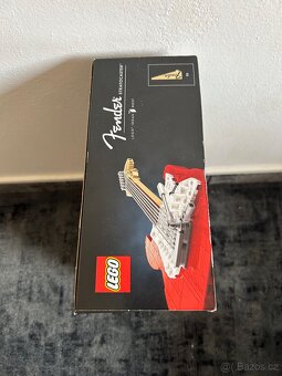 LEGO® Ideas Fender® Stratocaster™ nerozbalené - 7