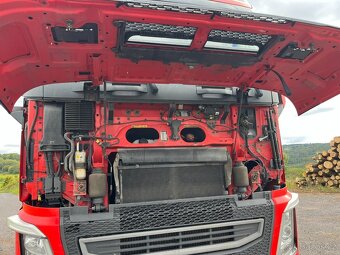 Volvo FH13 540 s hydraulickou rukou pro přepravu dřeva - 7