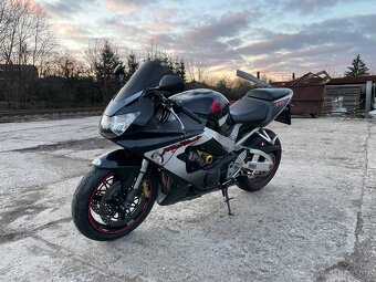 Honda CBR 929RR Fireblade - 7