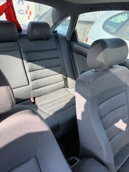 Audi A6 4B 2.5 V6 110KW - 7