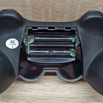 Logitech Wingman Cordless Rumblepad II - 7