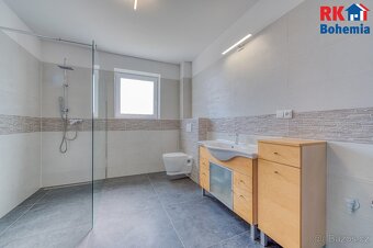 Prodej novostavby rodinného domu 7+kk v obci Radim. - 7