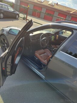 BMW 525d e61 manuál pouze kosmetické vady prave dveře - 7