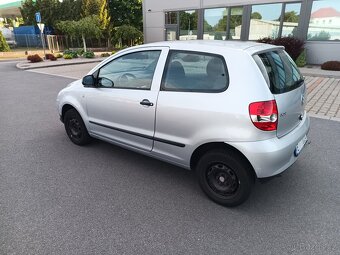Volkswagen Fox 1.4i 55kw ,funkční klima,nehavarovné,1 majite - 7