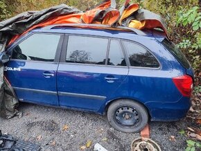 Škoda Fabia 2 kombi 1.2tsi díly modrá - 7