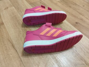 dívčí obuv Adidas vel. 36 - 7