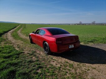 Dodge Charger 2.7 - 7