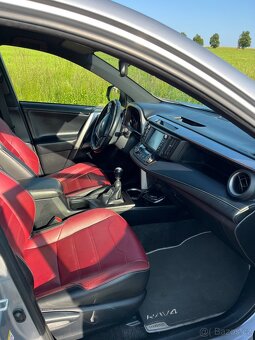 Toyota RAV4 2.0 D-4D Selection | 2018 | Kůže | Odpočet DPH - 7