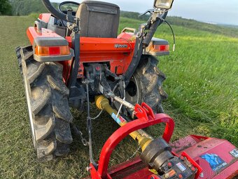 Kubota GL261 s mulčovačem FOX EFGC 145 - 7