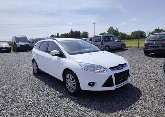 Ford Focus 1.0 74Kw, Výhřev. sed., Klima benzín manuál 74 kw - 7