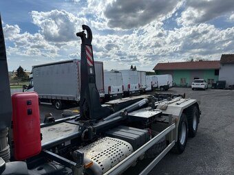 Iveco X-WAY 6X4 NOSIČ KONTEJNERŮ FORNAL 20T - 7