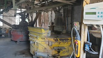 Vibrolis - plně automatická linka na betonové výrobky - 7