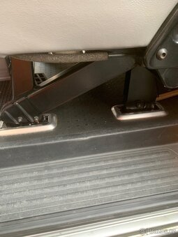 prodám 8.míst VW Transporter Caravele - 7
