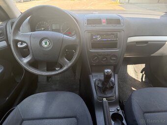 Škoda Octavia Combi 1,6 Mpi 75 kW - 7