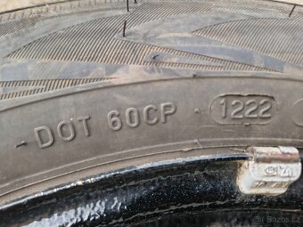 zimní kola (disky+pneu 205/55 R16 Nokian WR D4 vzorek 9,7mm - 7