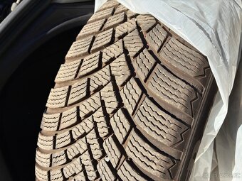 Audi A3 8P Facelift 1.4TFSI, 2 sady kol - 7