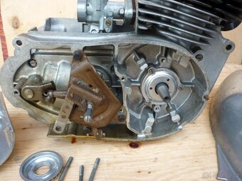 ČZ 128/453 nový motor uloženka - 7