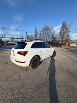Audi Q5, rok 2010 - 7