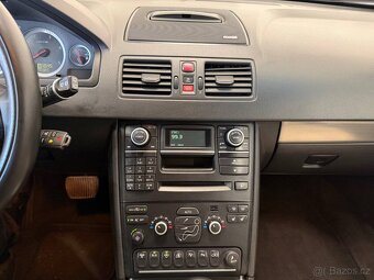 Volvo XC90,  2.4 D5 4x4/7 MÍST/PANORAMA/TZ - 7