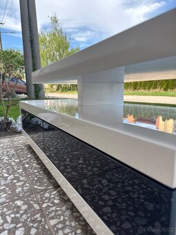 Tv stolek z XXXLutz - 7