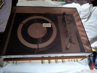 Stereofonní gramofon Tesla NZC 130, funkční - 7
