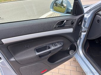 Škoda Octavia, 1.6TDi 77kW 4x4 6 Rychlostí - 7