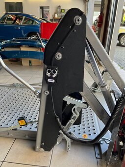 Elektrohydraulická zvedací plošina - 7