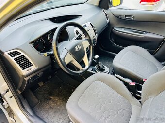 HYUNDAI i 20 1.2 i BENZÍN 57 kW NAJETO JEN 92 TIS KM - 7