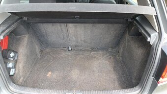 VW Golf VI 2012 1.4i, Alu, digiklima, výhřev, PDC - 7