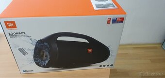 JBL Boombox - 7
