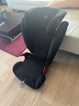 Dětské autosedačky Britax Römer s Isofixem - černá - 7