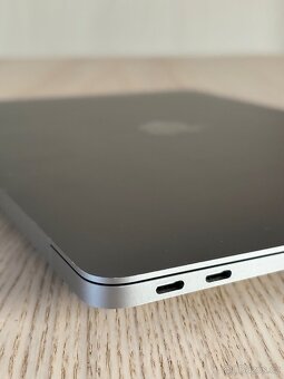 Apple MacBook Air M1 - krasny stav 256gb 8gb - 7