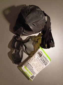 M4 +airsoft výbava - 7