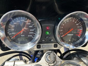 SUZUKI GSF 600 Bandit - 7