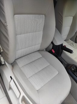 Škoda Octavia 1.6 tdi rok 2012 - 7