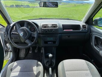 Prodám Škoda Fabia 1.6TDi rok výroby 2010 - 7
