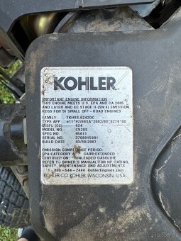Zahradní traktor Cub Cadet 2 válec KOHLER - 7