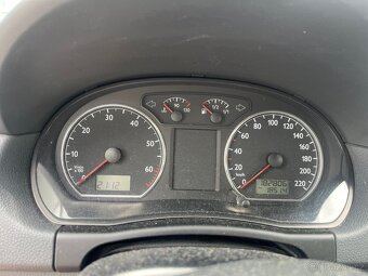 Volkswagen Polo - 7