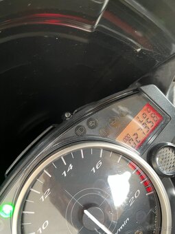 Yamaha YZF R6 - 7