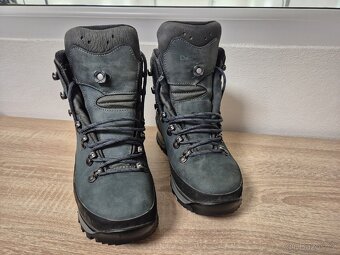 Turistické zimní boty - Lowa Lady III GTX vel. 37,5 - 7