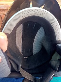 Stříbrná helma - 7