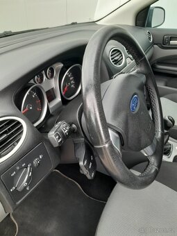 Ford Focus 1.6 74kw benzin SPORT - 7