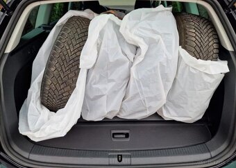 Volkswagen Golf, 1.6TDI DSG Comfort, 2x kola - 7