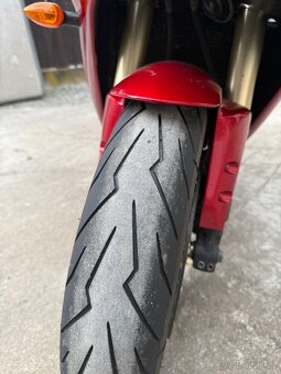 Yamaha r1 - 7