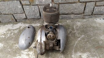 Jawa motor 250 / 353 půlbuben pérák - 7