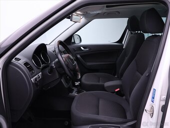 Škoda Yeti 2,0 TDI 4x4 DSG Experience (2011) - 7