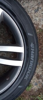 Kola Q7 5x130 celoroční pneu 275/45 R20 - 7
